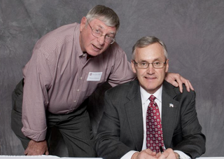 Illustration for article titled Many Special People Excitedly Posed For Pictures With Jim Tressel Last Week